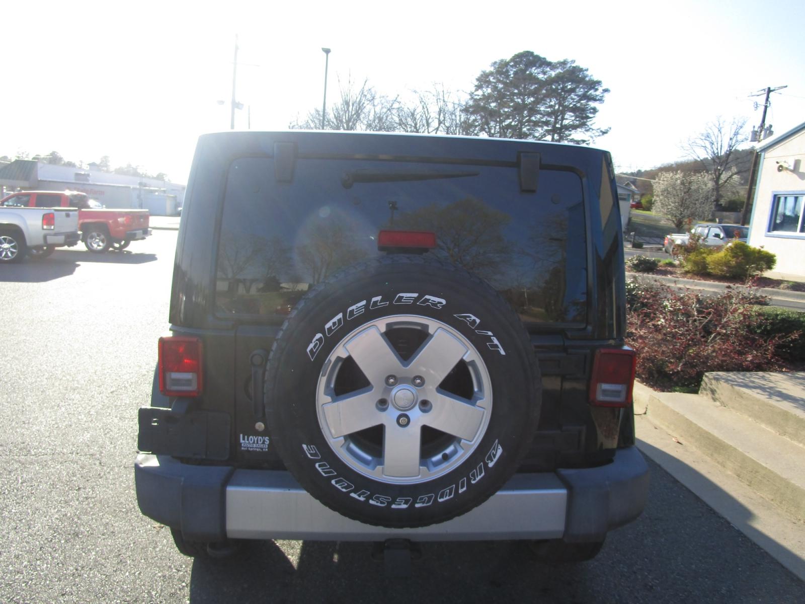 2012 BLACK Jeep Wrangler WRANGLER UNLIMITED (1C4BJWEG8CL) , located at 1814 Albert Pike Road, Hot Springs, AR, 71913, (501) 623-1717, 34.494228, -93.094070 - Photo #3